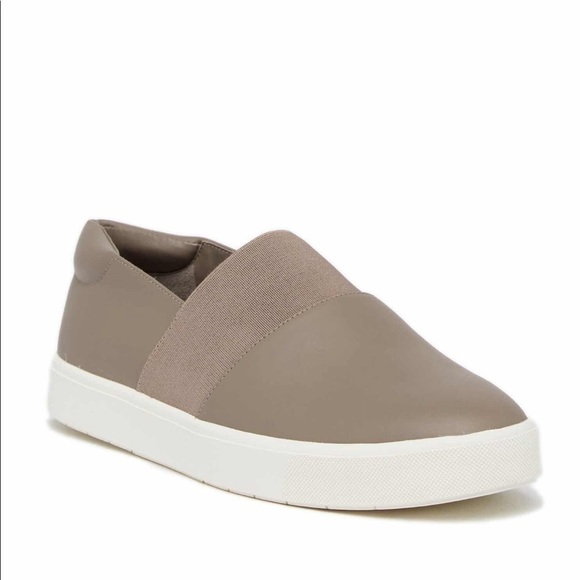 NEW Vince Corbin slip on gray leather sneakers - Picture 1 of 8
